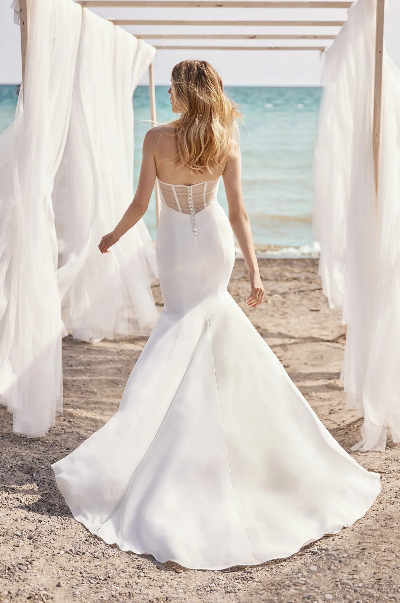 Breathtaking Lace Bodice Wedding Dress - Style 2297