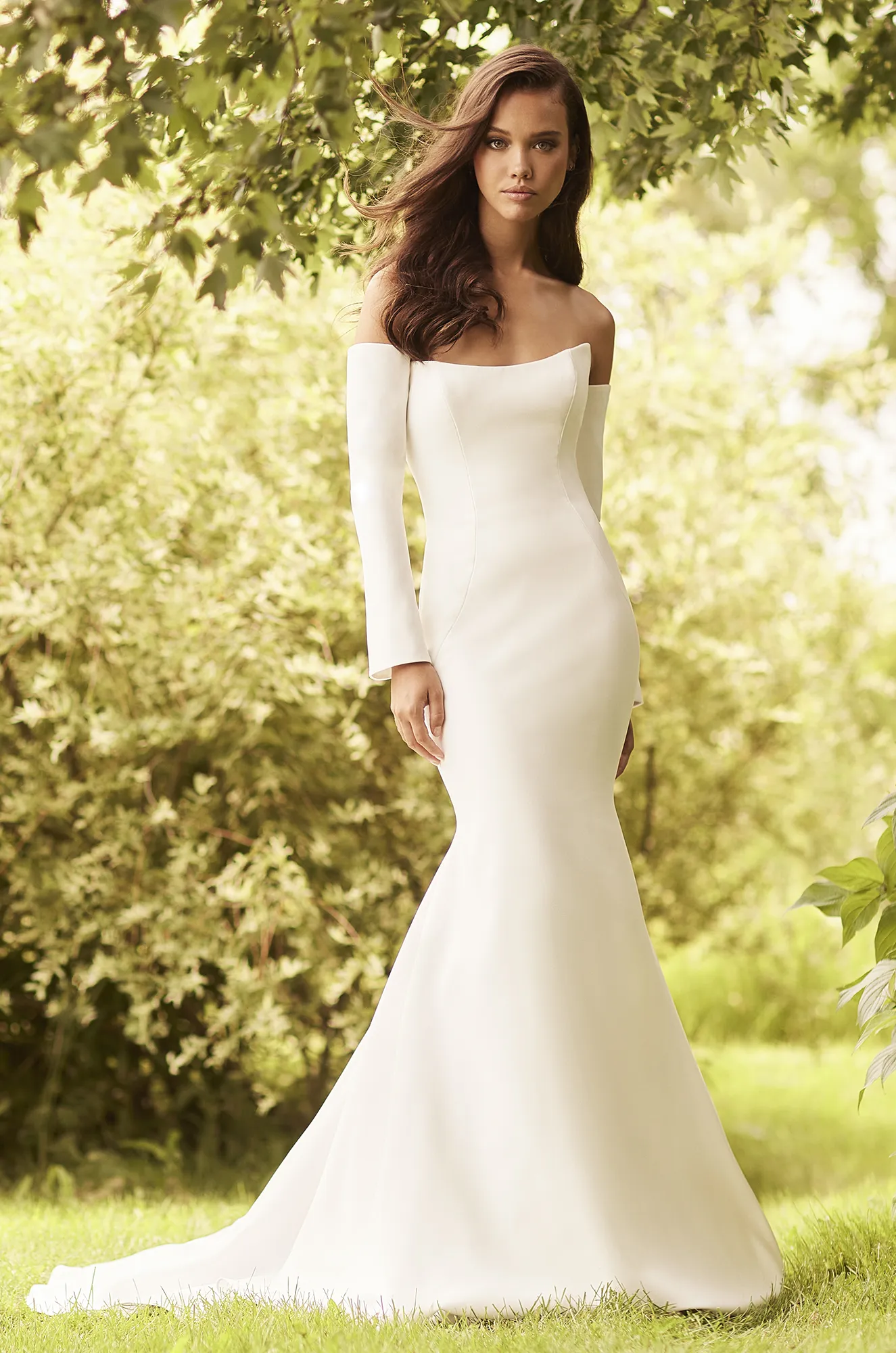 P5132 | Pleated Ballgown Wedding Dress with Pockets and