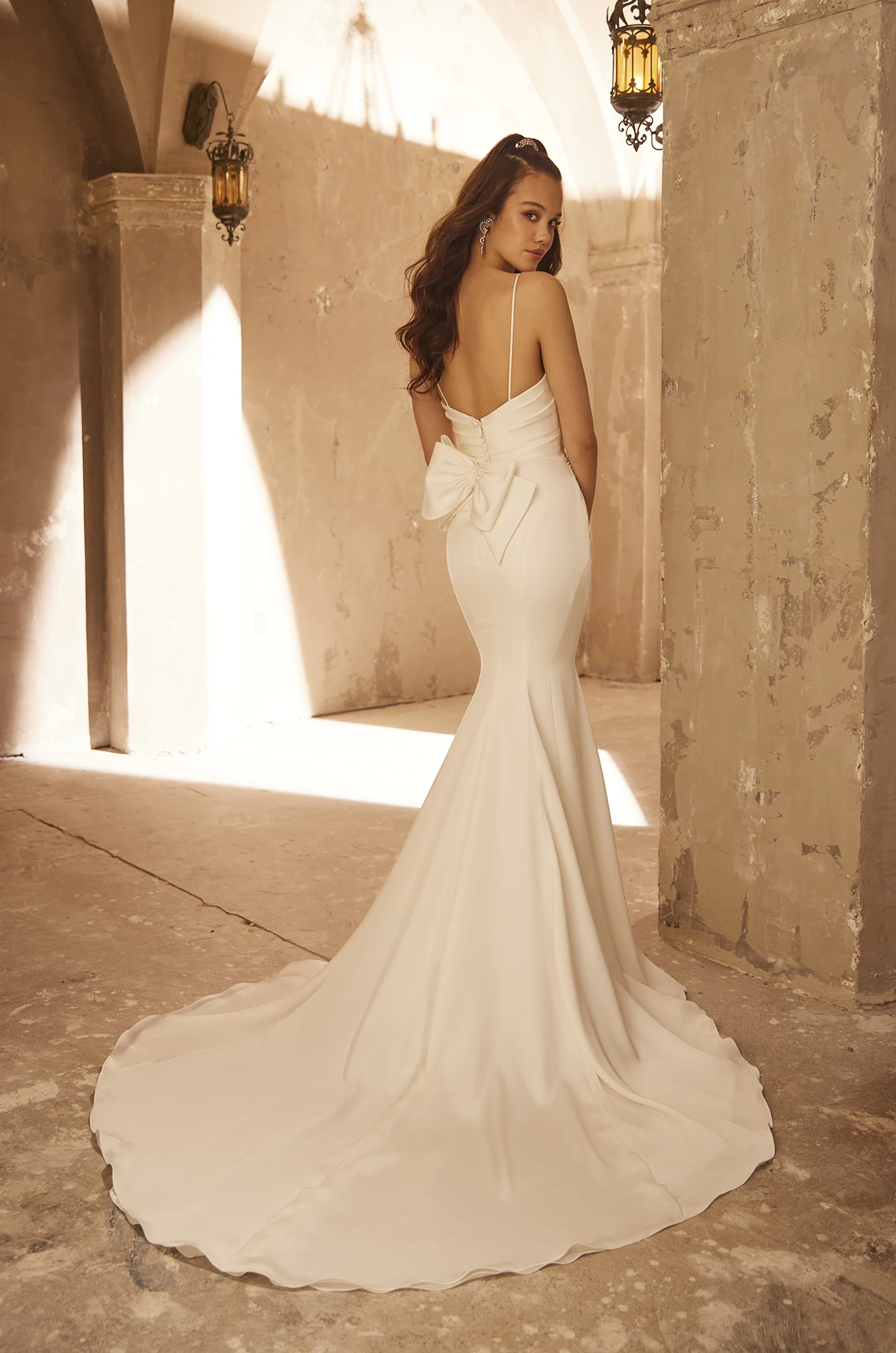 Gowns Paloma Blanca