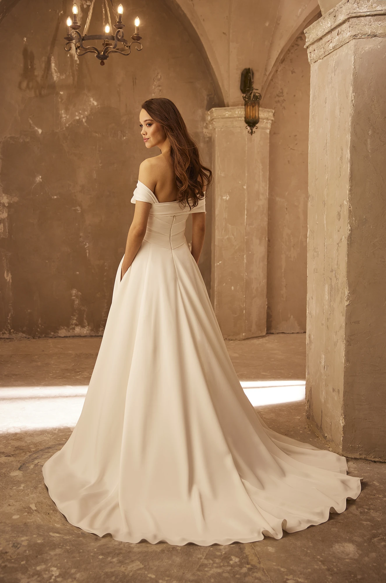 P5108 | Charmeuse Wedding Dress with Off-Shoulder Collar P5108 | Charmeuse Wedding Dress with Off-Shoulder Collar