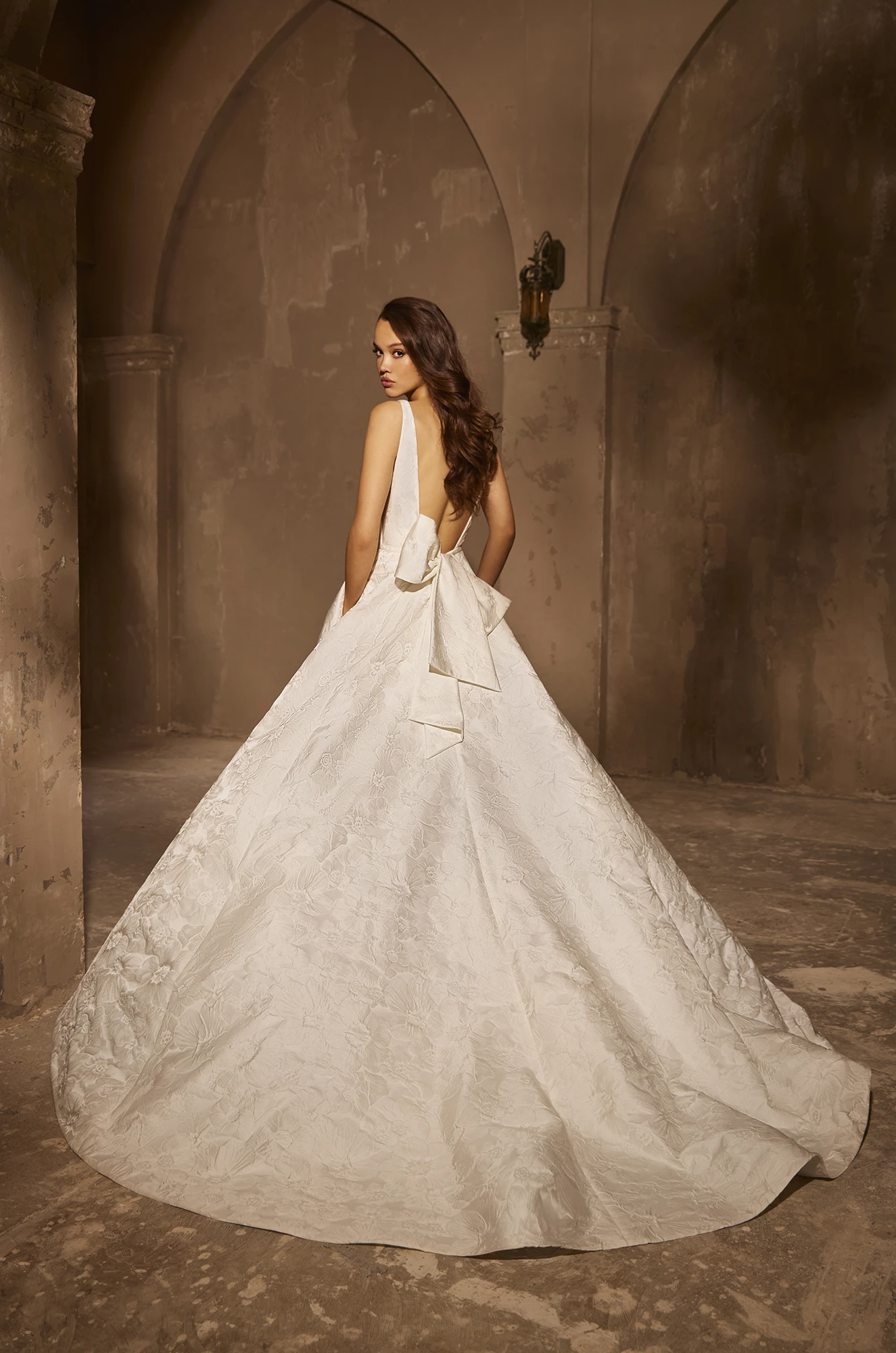 Paloma blanca wedding gowns best sale