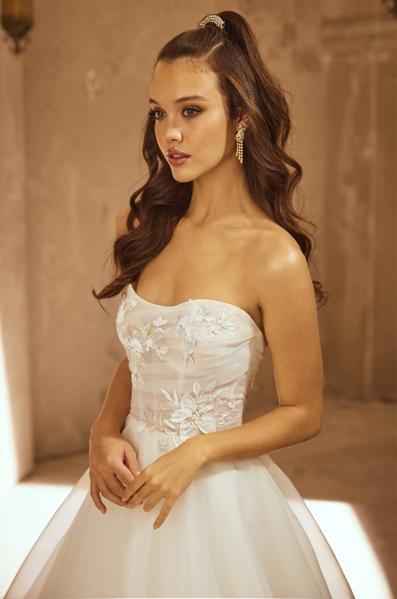 P5113 | Organza and Hand-Painted Tulle Wedding Dress